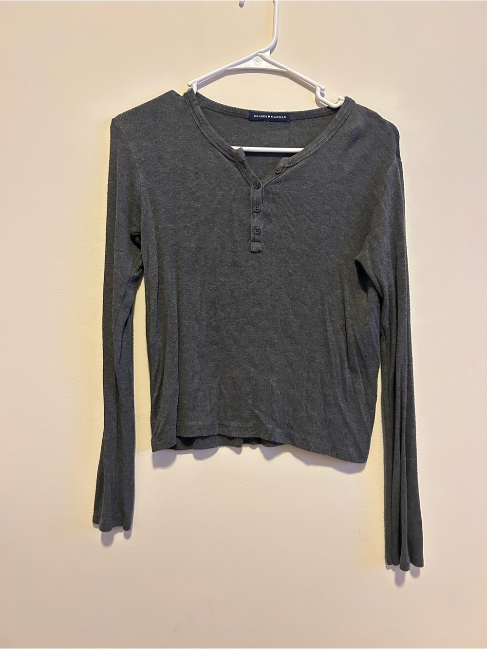 Brandy Melville Charcoal Gray Long-Sleeve Henley